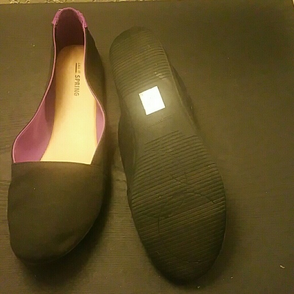 Call it Spring black canvas shoes size 11 - Picture 2 of 2